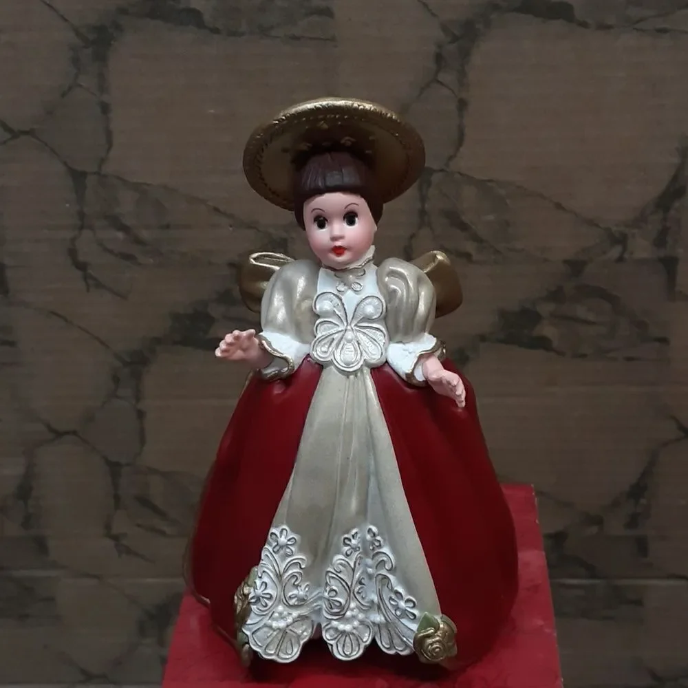 Bundle of 3‎ Hallmark Keepsake Madame Alexander ornaments.